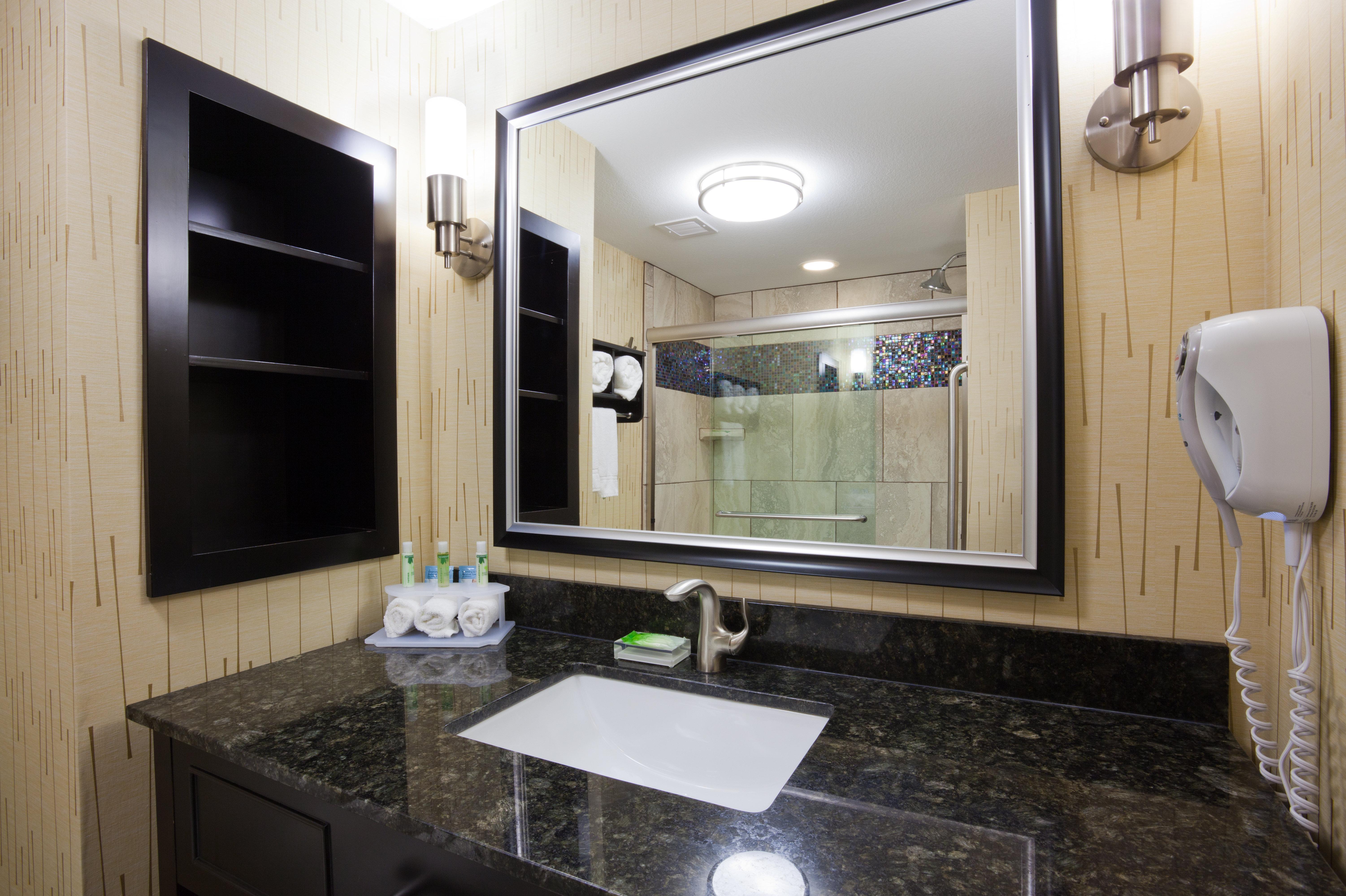 Holiday Inn Express & Suites Fort Dodge By Ihg Extérieur photo