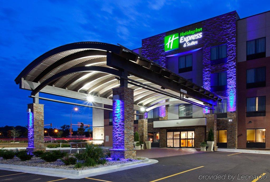 Holiday Inn Express & Suites Fort Dodge By Ihg Extérieur photo