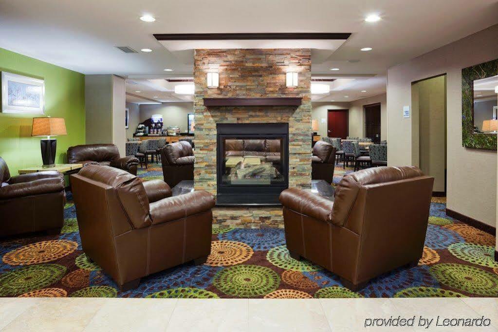 Holiday Inn Express & Suites Fort Dodge By Ihg Extérieur photo